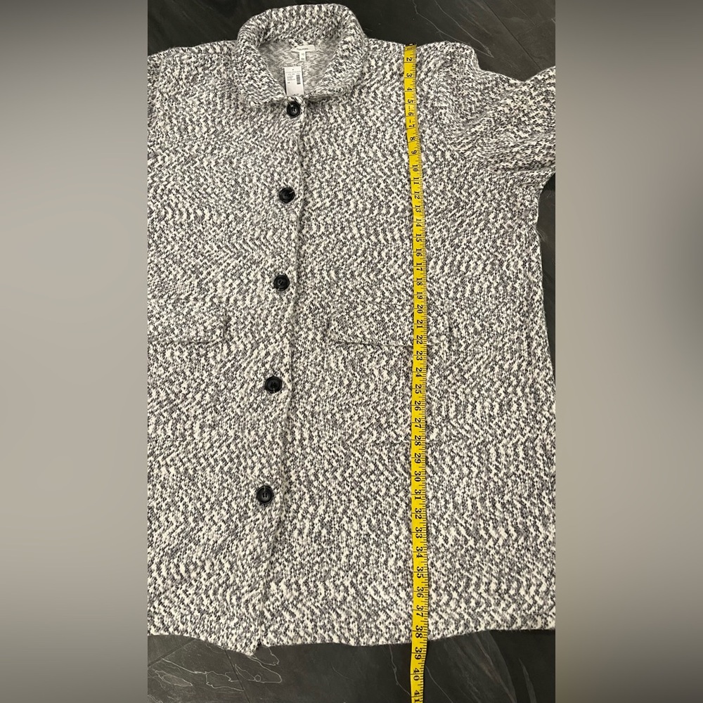 MAURICES 4X NWT Soft Longline Shacket
Gray/Silver Herringbone Design MSRP$65 - Picture 7 of 10